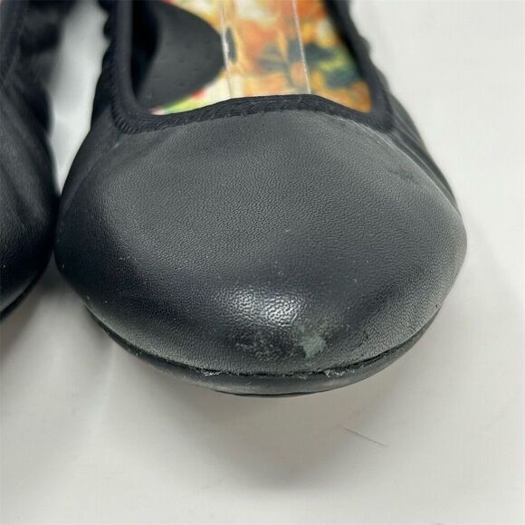Born Women's Black Leather Slip On Ballet Flats Size 9M Pointed Toes Casual - Picture 6 of 14